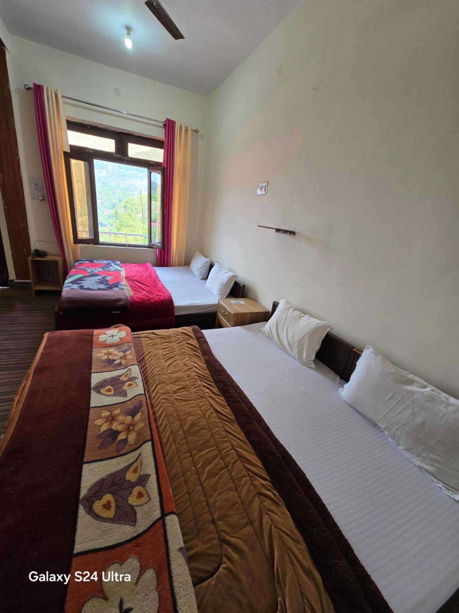 Dwarika Hotel Dwarahat Room photo